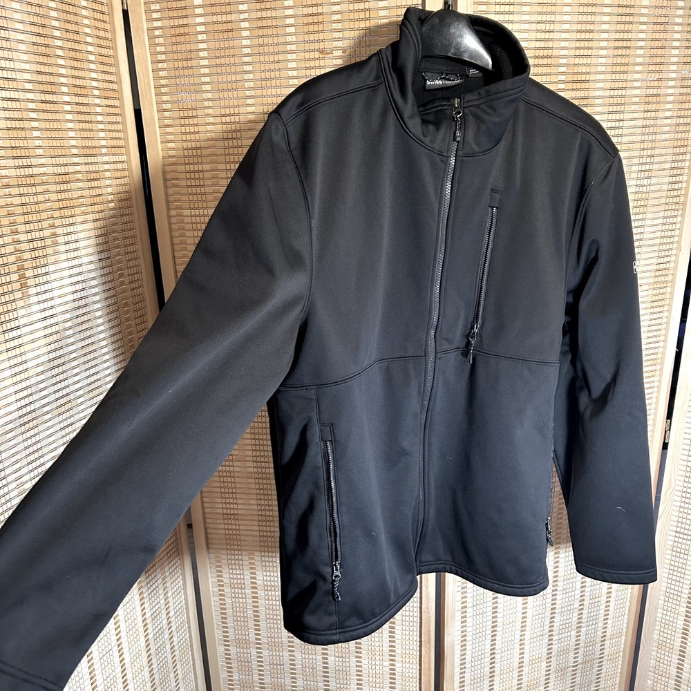 Swiss Tech Men's Non-Hooded Softshell Jacket